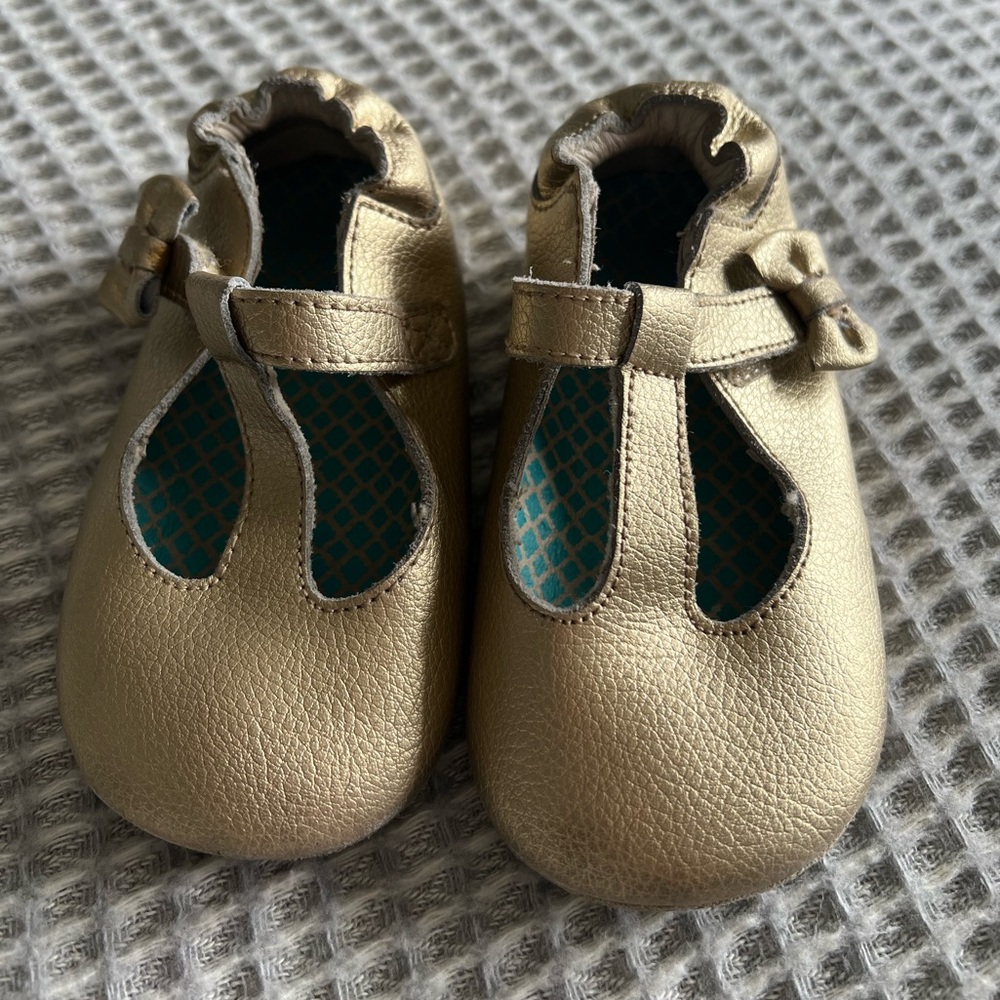 Glamour Grace Gold Robeez Soft Sole Shoes